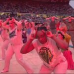 Il toro infuriato e la parodia dei Giochi Commonwealth 2022